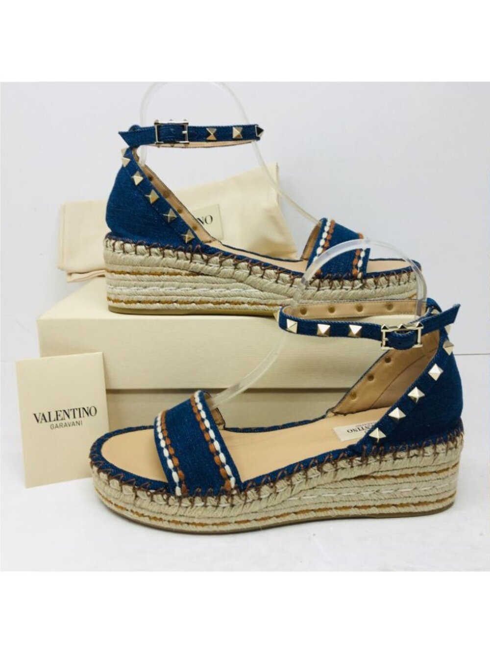 Valentino Garavani 55mm Rockstud Denim Wedge Sandals 8 M - Picture 3 of 11